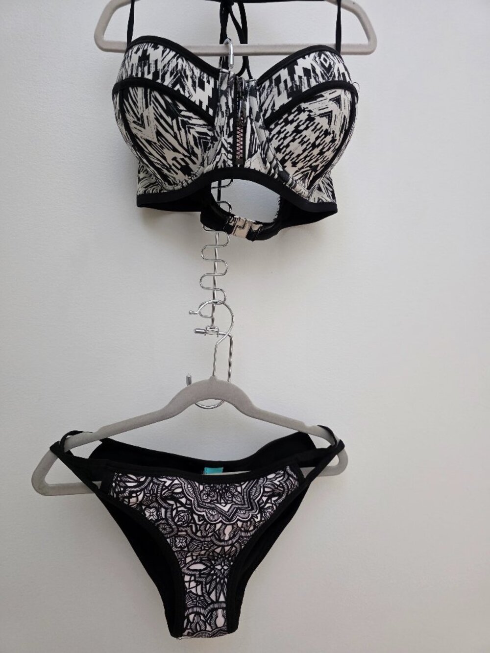 Isola by Megan Gale swimming set